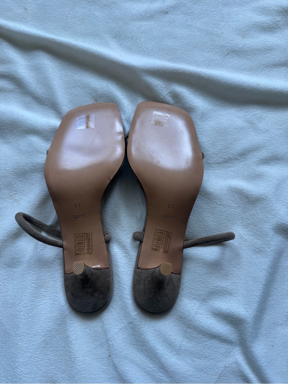 RAYE Katie sandal in light tan suede kitten heel - Picture 6 of 10